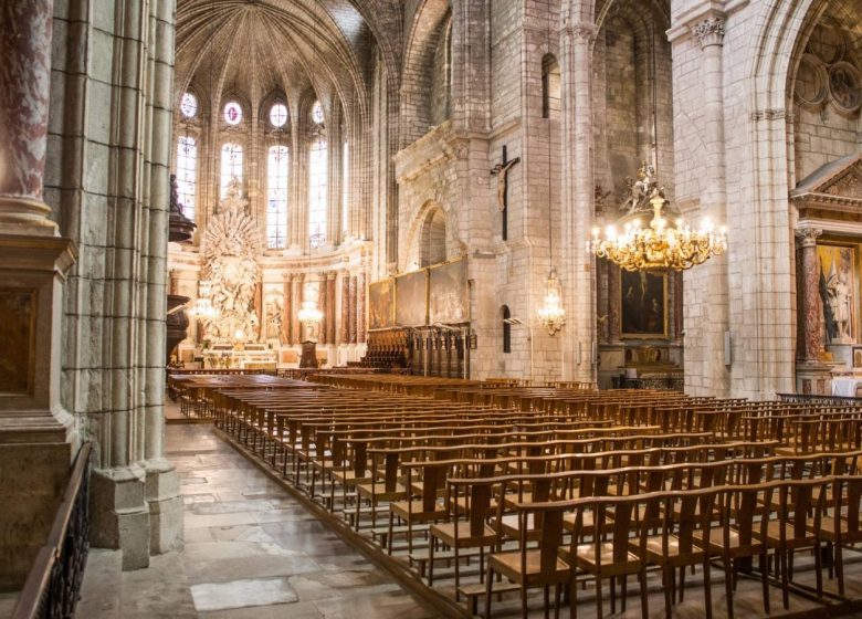 KATHEDRALE SAINT NAZAIRE UND SAINT CELSE